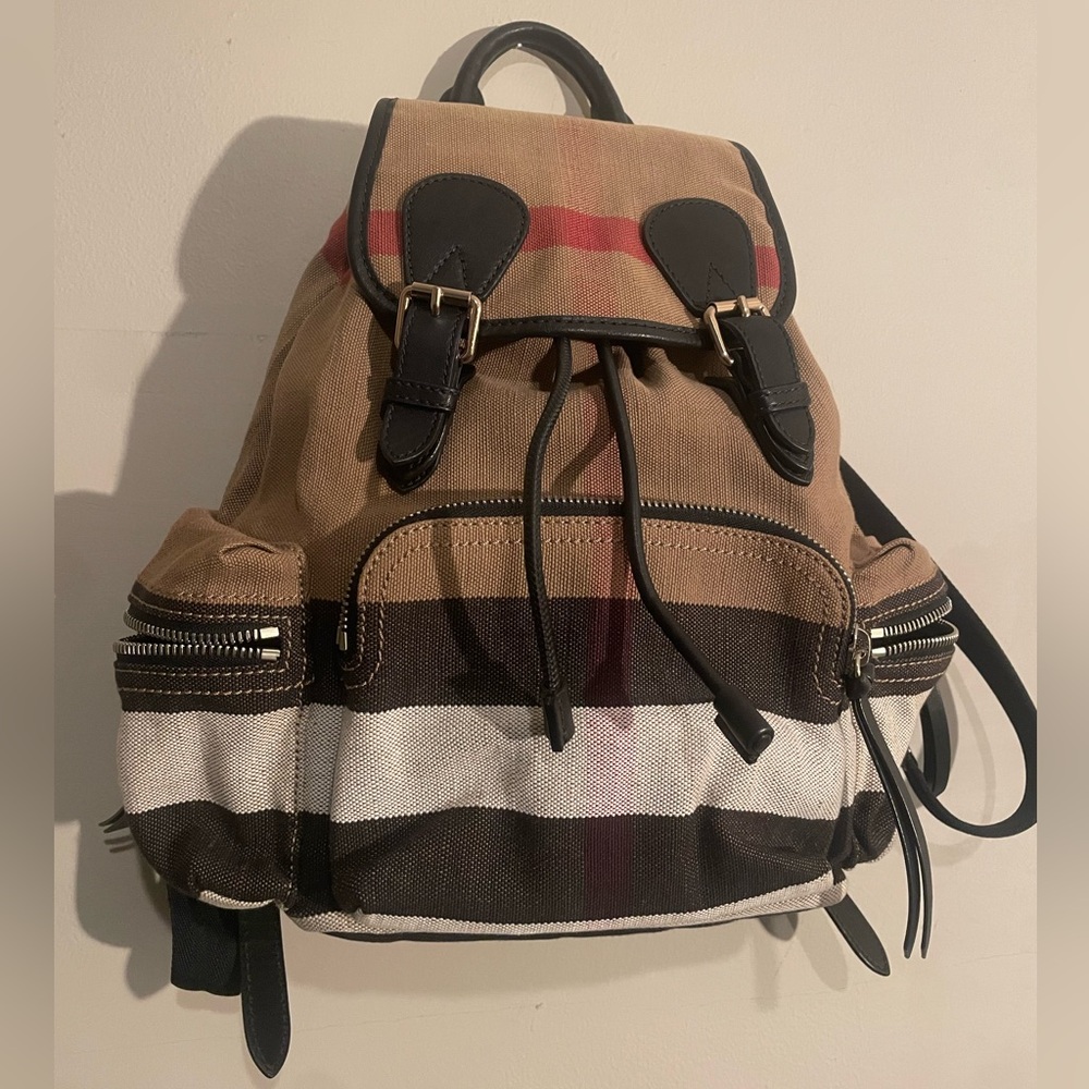 BURBERRY The Rucksack BACKPACK - Picture 3 of 15